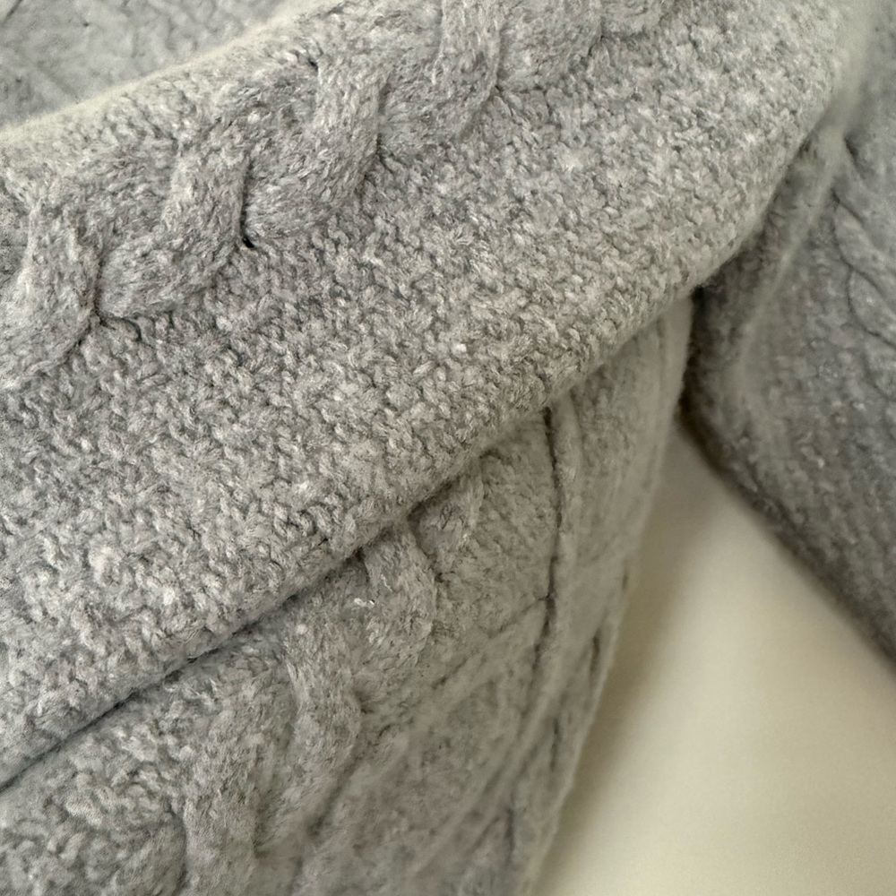 Aritzia Sunday Best Light Gray Preppy Oversized Crewneck Sweater - Size S-L - Picture 5 of 12